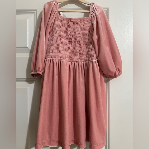 OLD NAVY GIRLS VELVET PINK DRESS - SIZE 5 - Picture 4 of 6